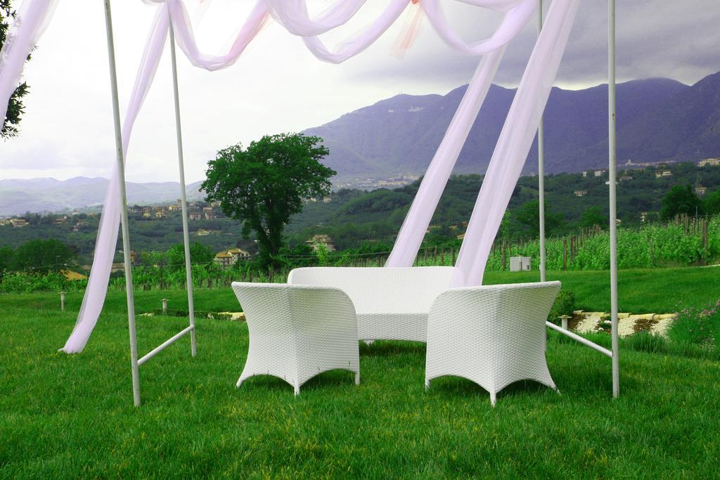 Tenuta Ippocrate Montefredane エクステリア 写真