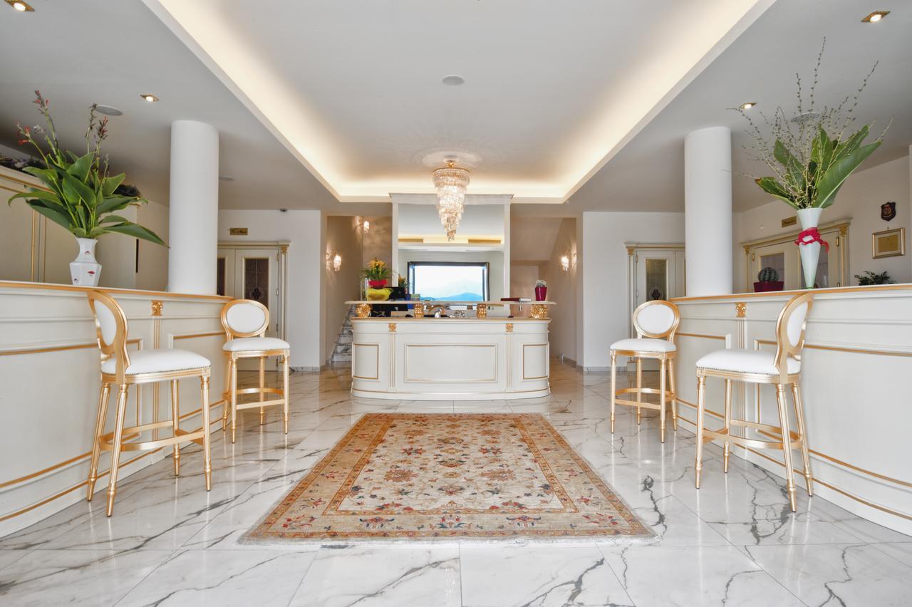 Tenuta Ippocrate Montefredane エクステリア 写真